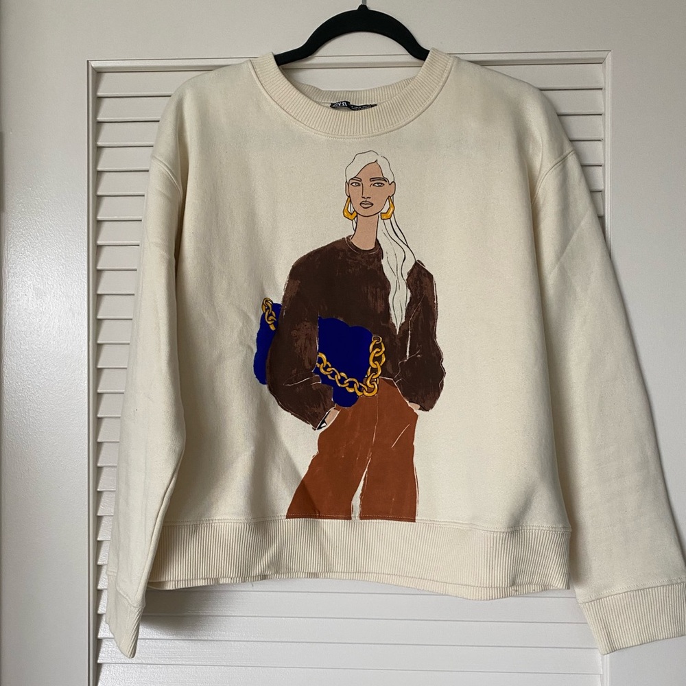 Stylish Cream Graphic Sweatshirt